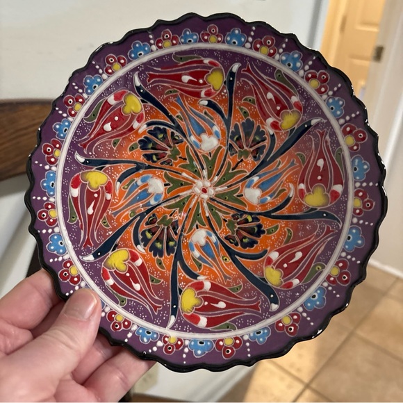 Turkish Hand Painted Raided Enamel decorative plate as is - Picture 5 of 7